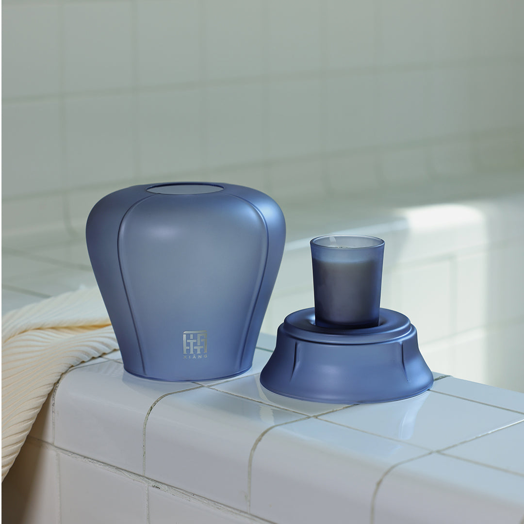 Bougeoir lanterne céleste Blue Guard - Verre soufflé à la main et Neuro-Sense™ - XIANG